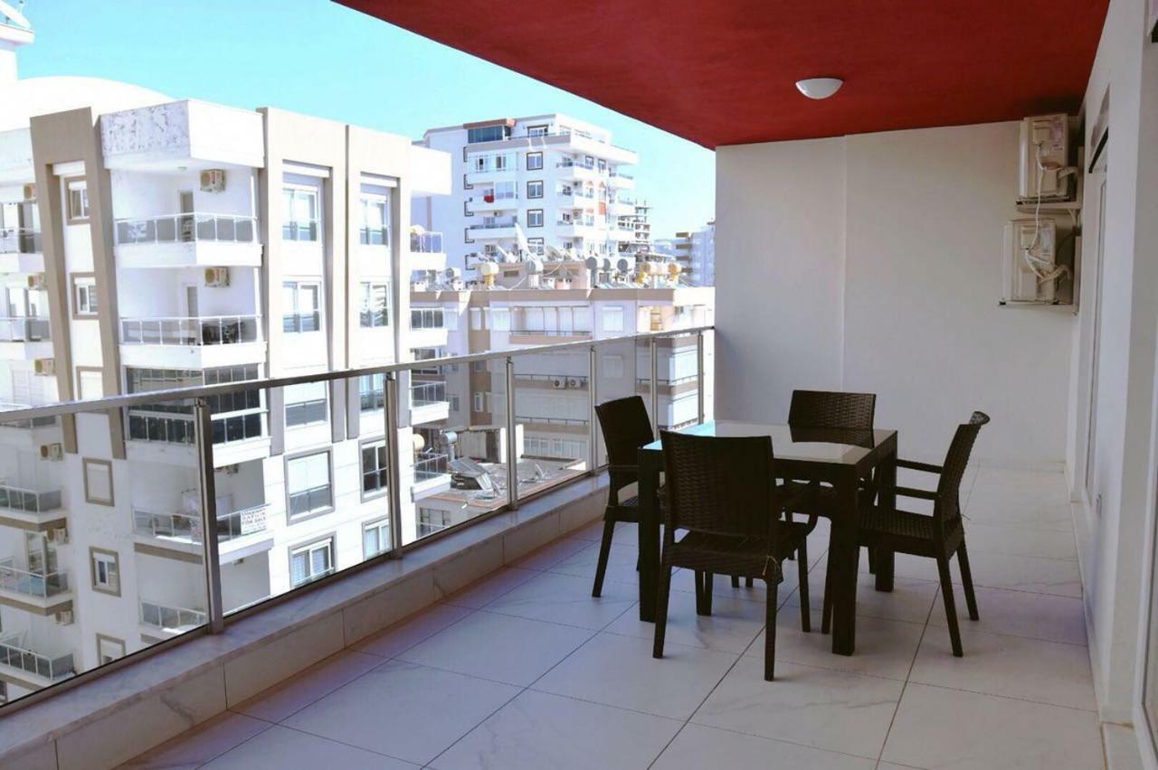 Arena Tower Alanya Apartment Bagian luar foto